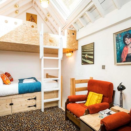 Apartament Cute House In Soho - Full Ac, Quiet And Unique! Londyn Zewnętrze zdjęcie