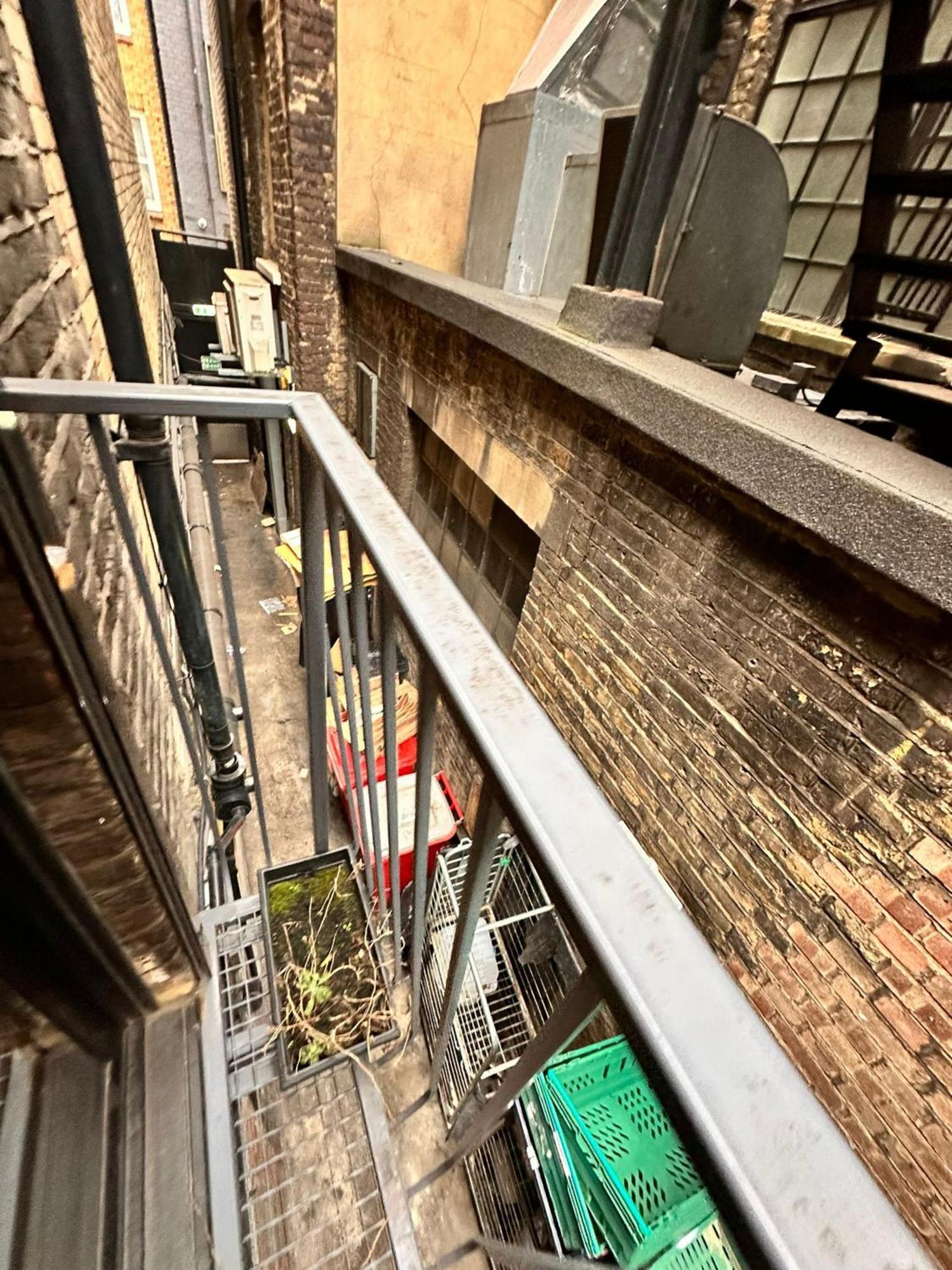 Apartament Cute House In Soho - Full Ac, Quiet And Unique! Londyn Zewnętrze zdjęcie